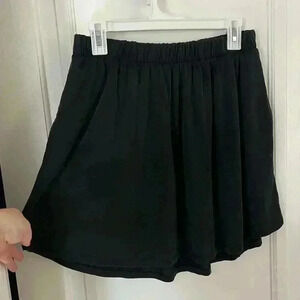 Minimum Skirt Size L skater skirt, flowy, black/ dark gray, with pockets